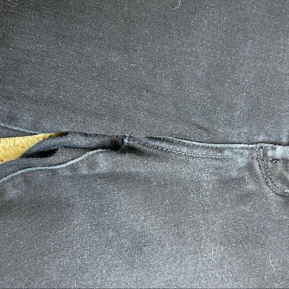 NYDJ Dark Wash Skinny Jean Size 6 27" - Picture 8 of 8